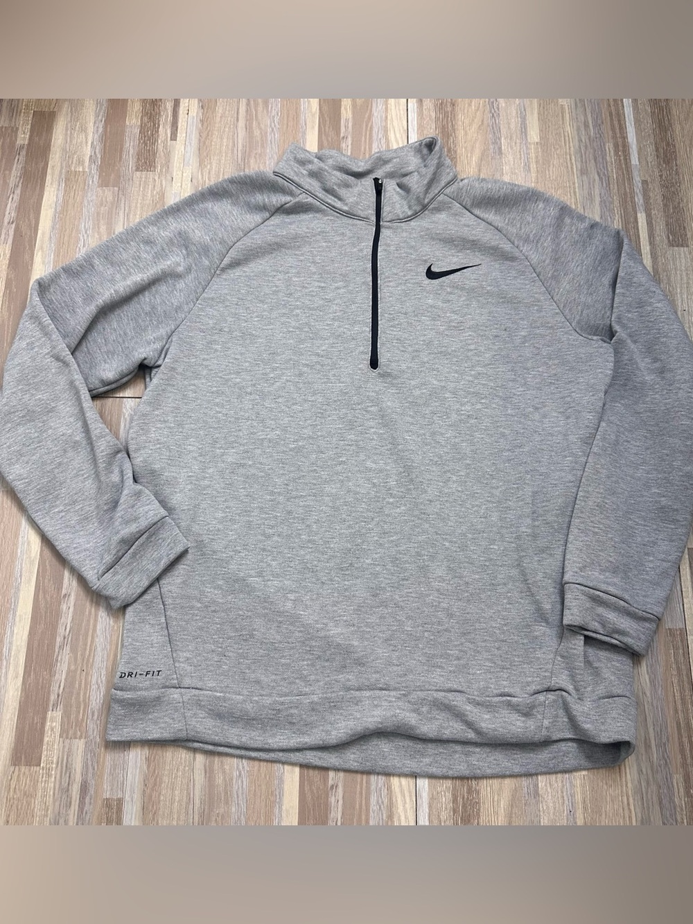 Nike Men’s Heather Gray Quarter-Zip Performance Pullover Size XL